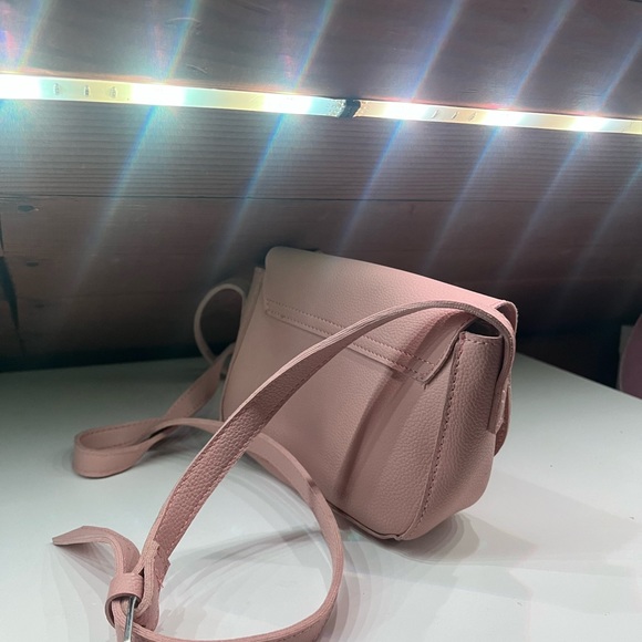 little pink bag - Picture 3 of 3